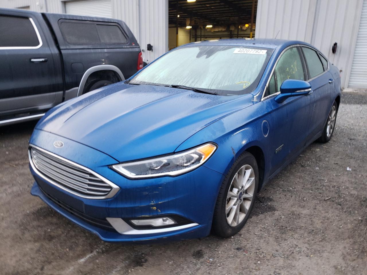 Photo 2 from auction – 2017 FORD FUSION TIT with VIN 3FA6P0SU0HR255111
