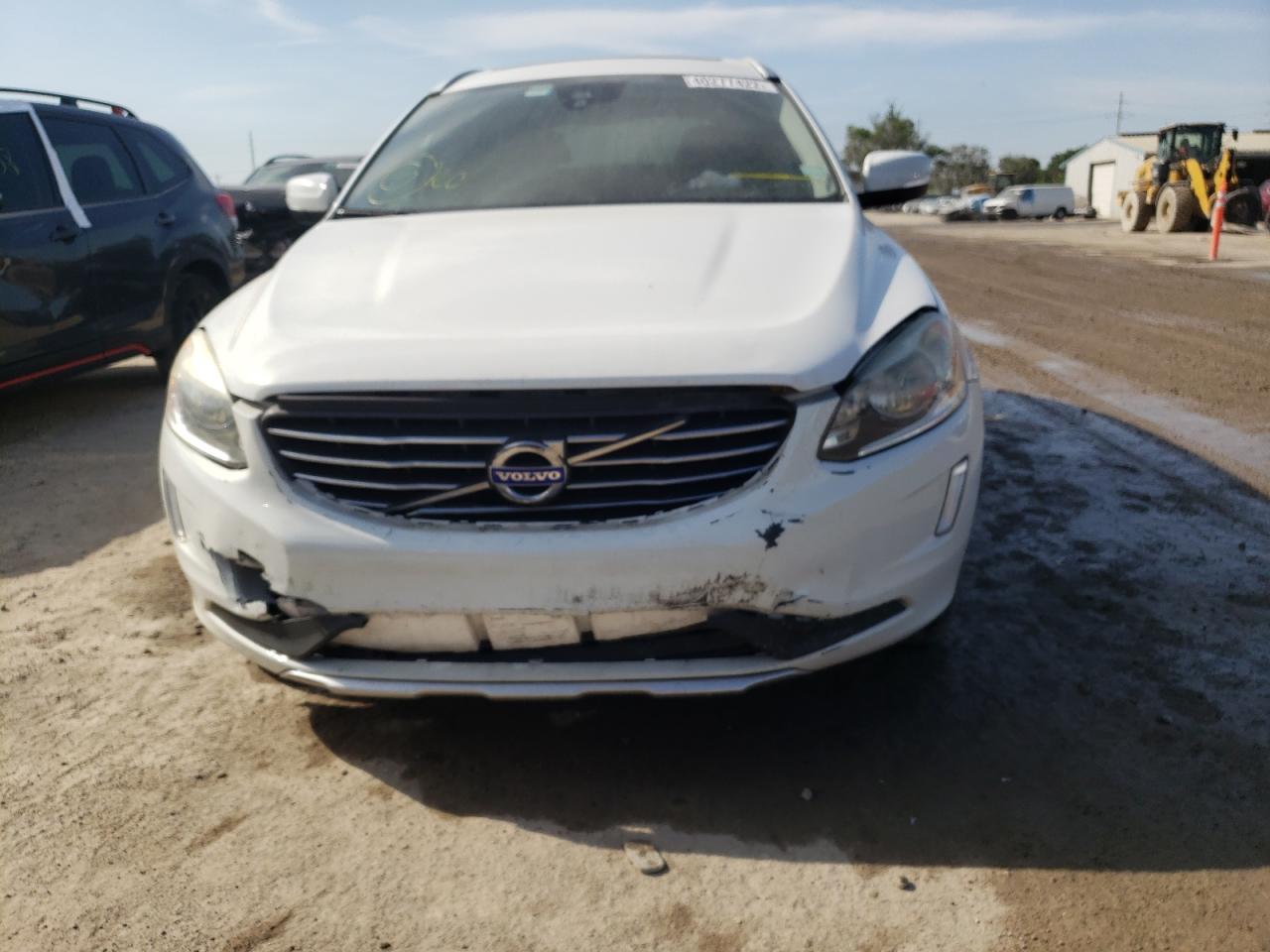 Photo 9 from auction – 2015 VOLVO XC60 T5 PR with VIN YV440MDK7F2735069