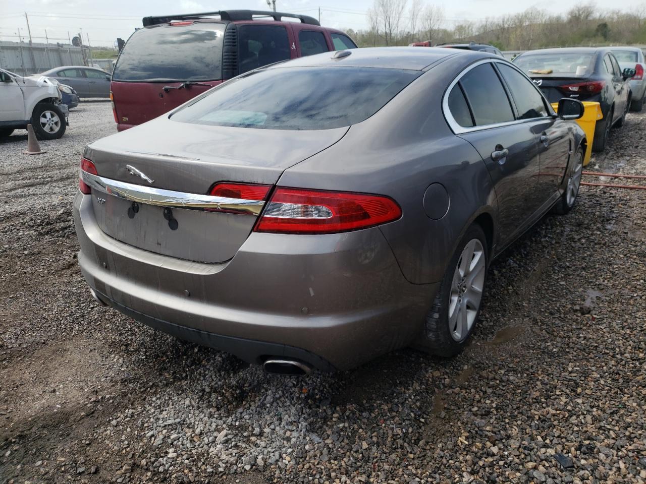 Photo 4 from auction – 2011 JAGUAR XF with VIN SAJWA0FBXBLR86639
