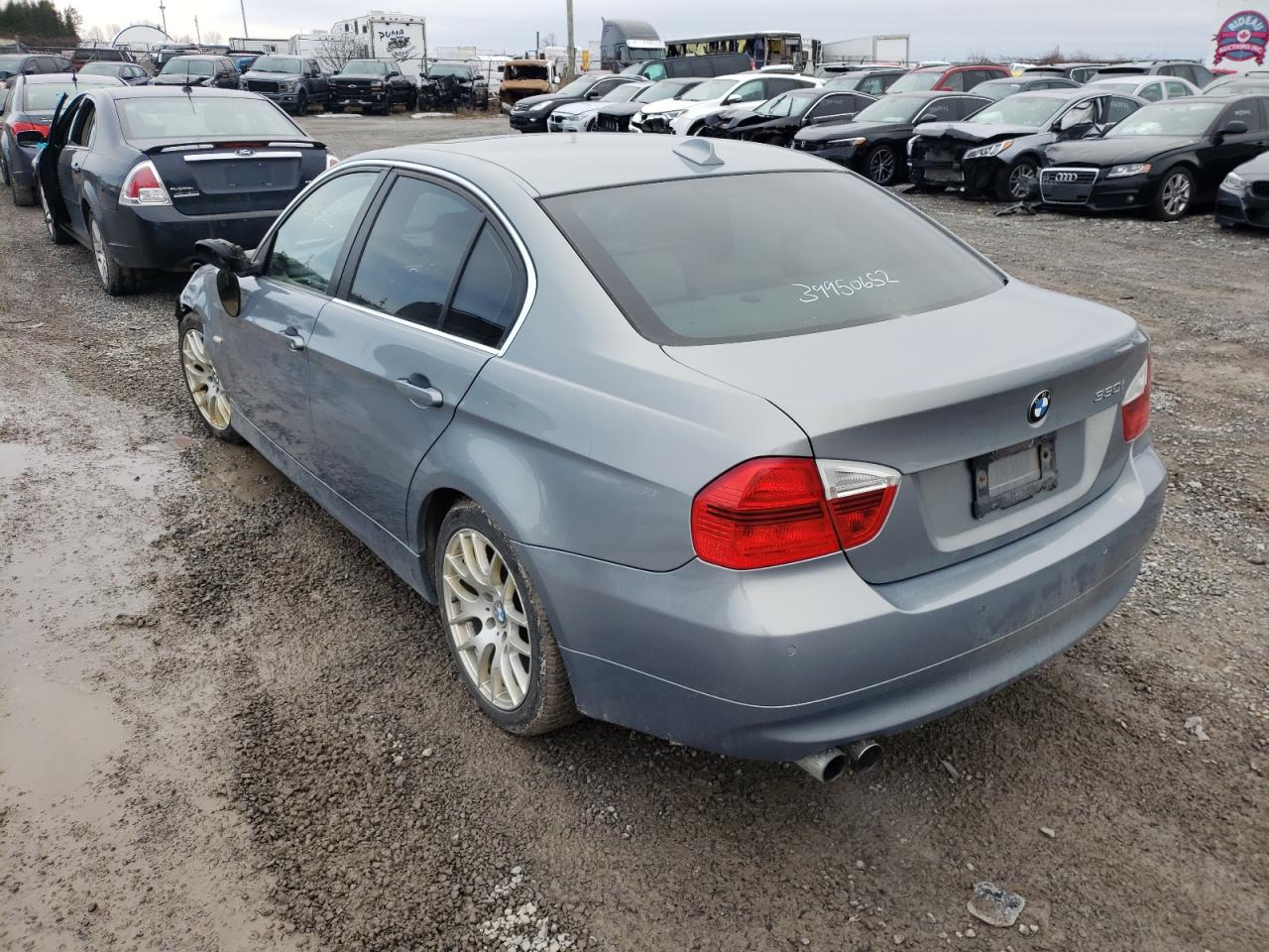 Photo 3 from auction – 2006 BMW 330 I with VIN WBAVB33546KS32958
