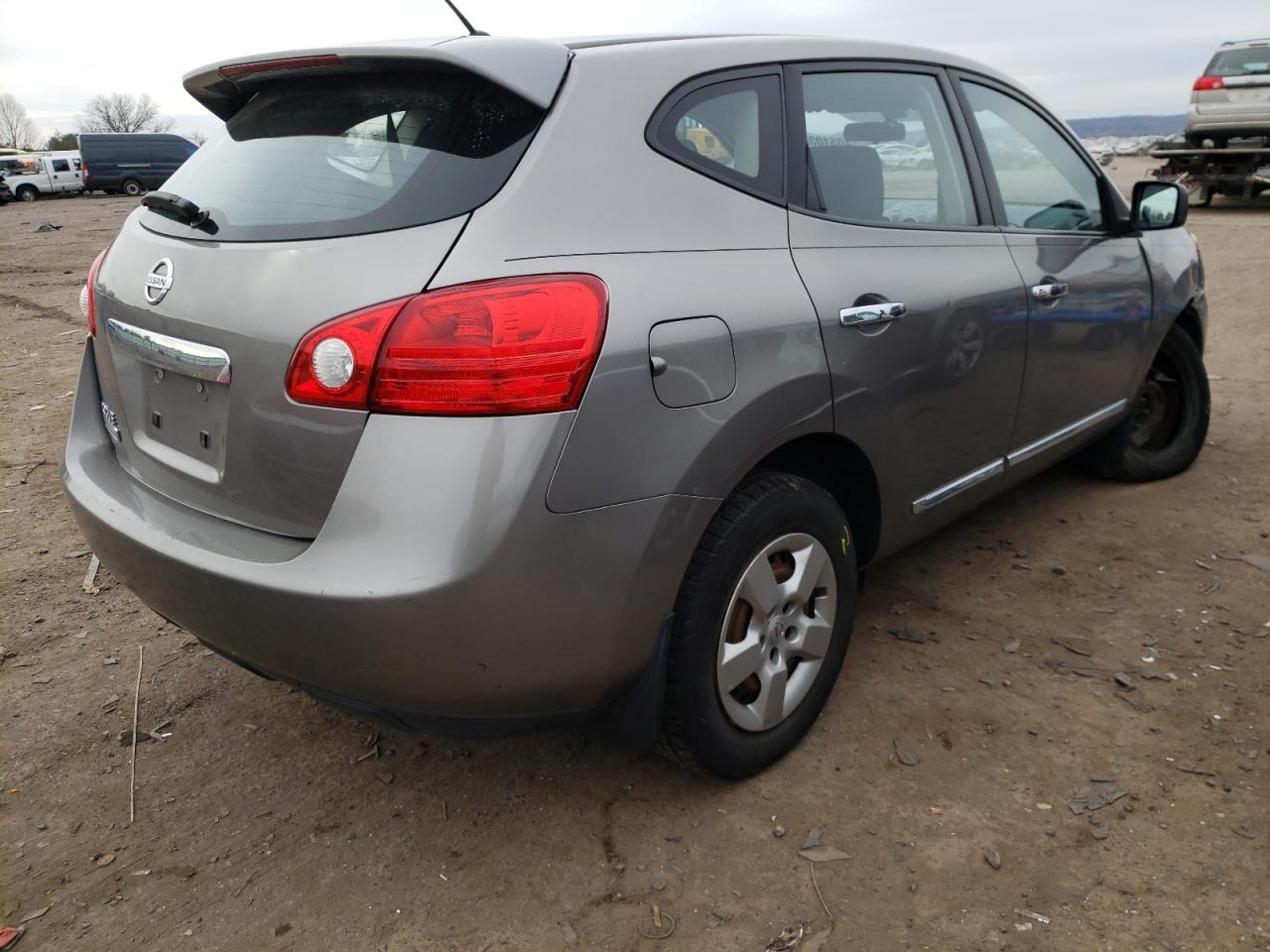 Photo 4 from auction – 2011 NISSAN ROGUE S with VIN JN8AS5MT9BW566534
