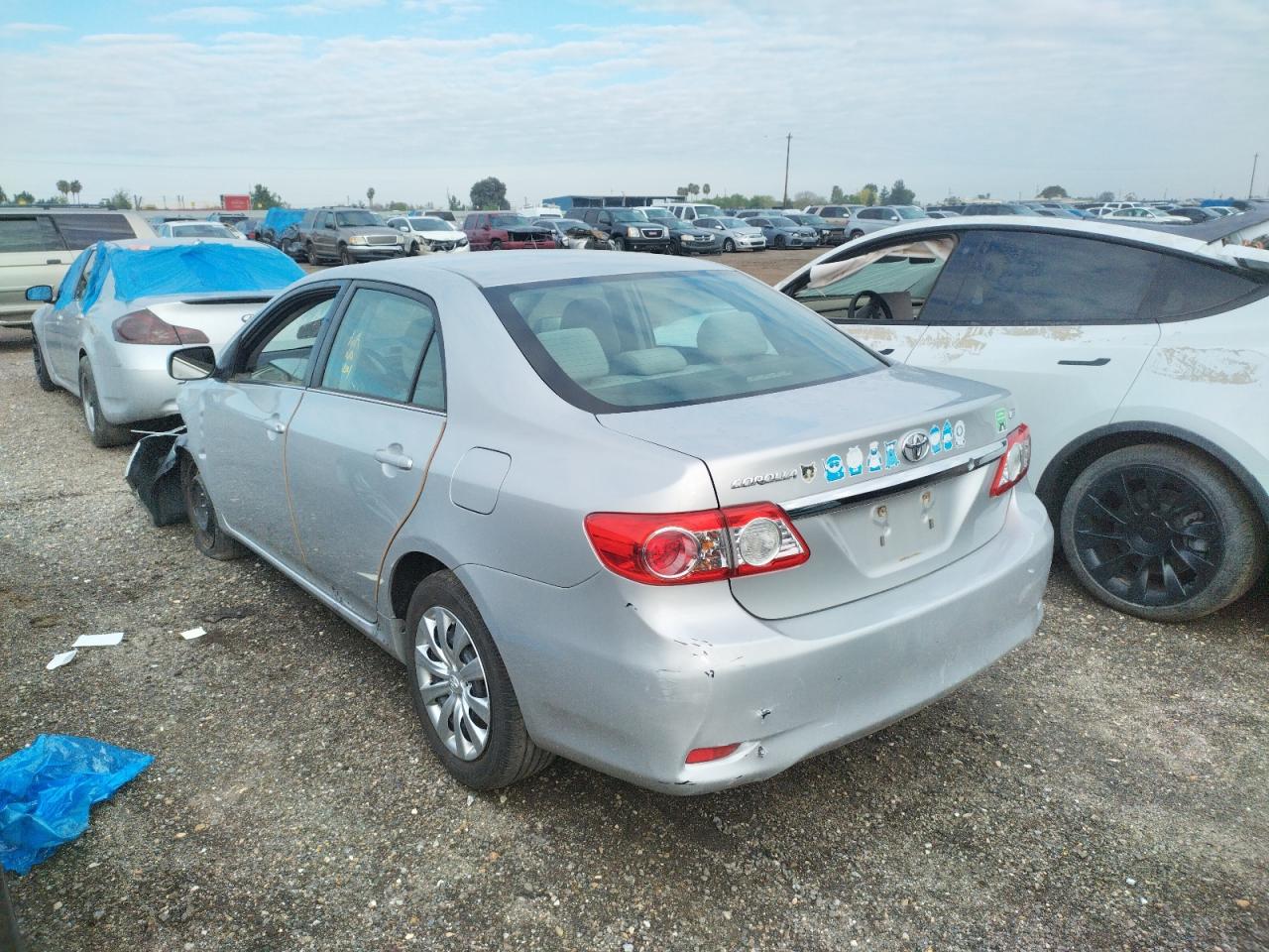 Photo 3 from auction – 2013 TOYOTA COROLLA BA with VIN 5YFBU4EE4DP103667