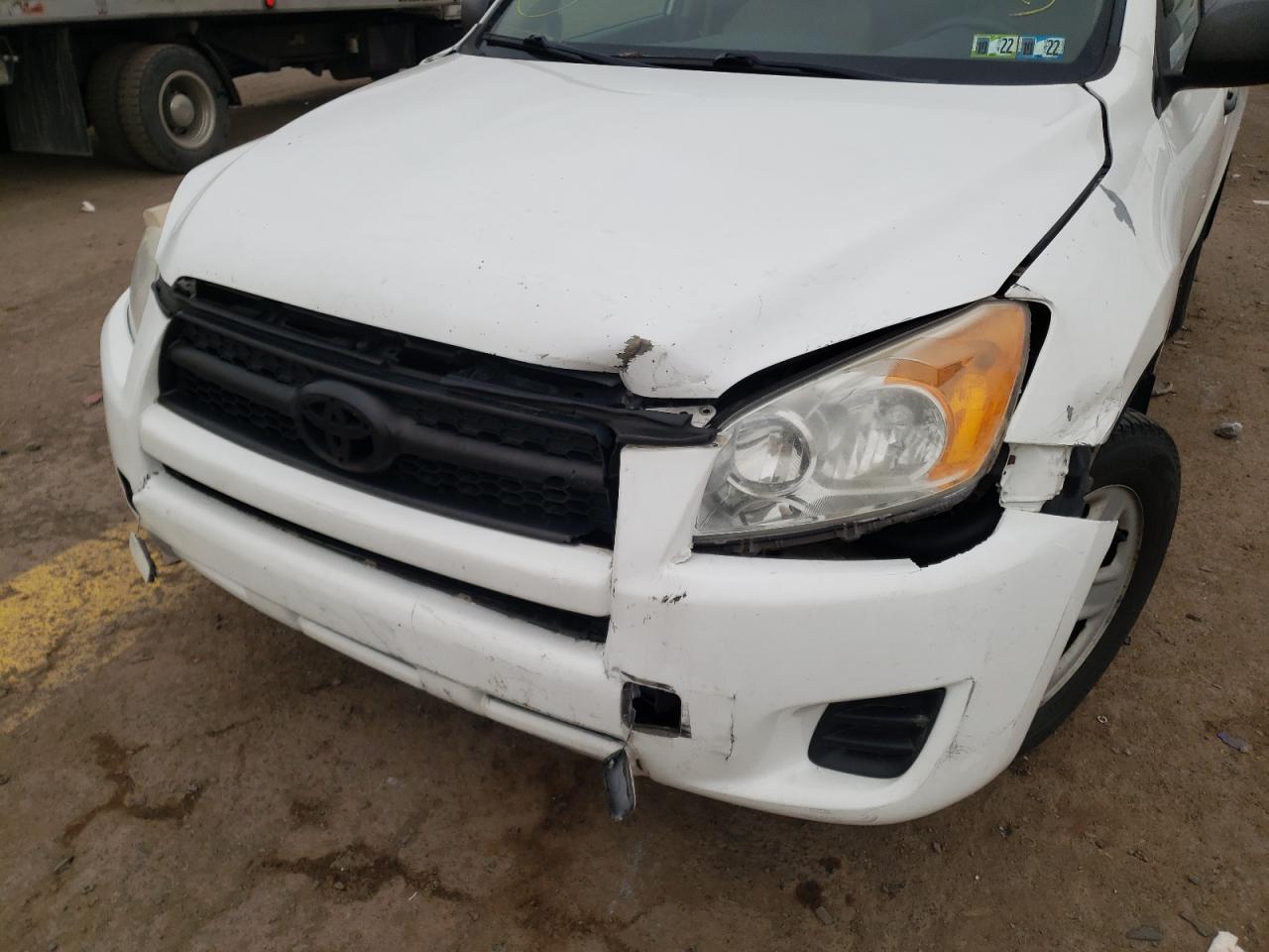 Photo 9 from auction – 2010 TOYOTA RAV4 with VIN 2T3BF4DV2AW038668