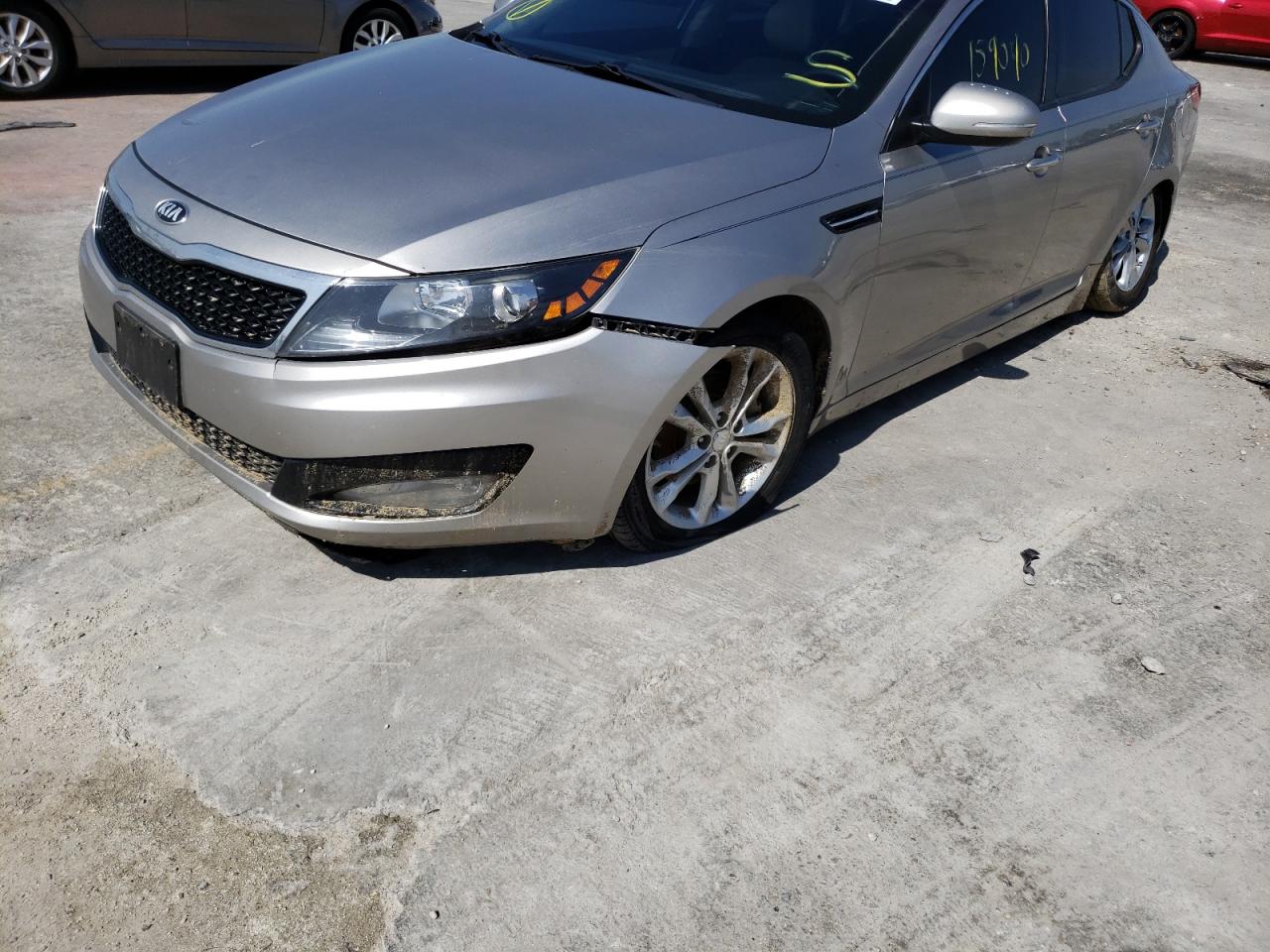 Photo 9 from auction – 2013 KIA OPTIMA EX with VIN 5XXGN4A70DG241516