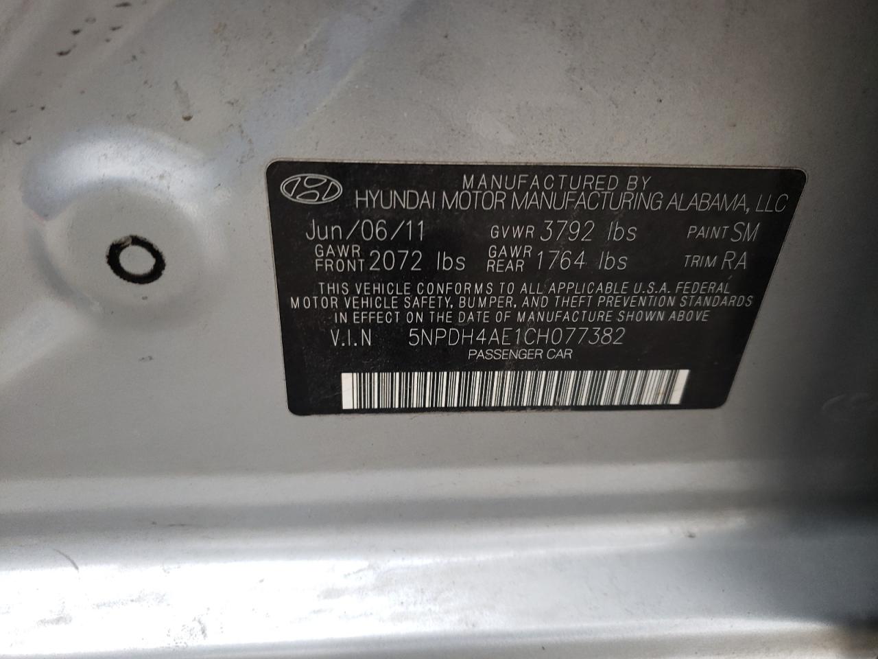 Photo 10 from auction – 2012 HYUNDAI ELANTRA GL with VIN 5NPDH4AE1CH077382