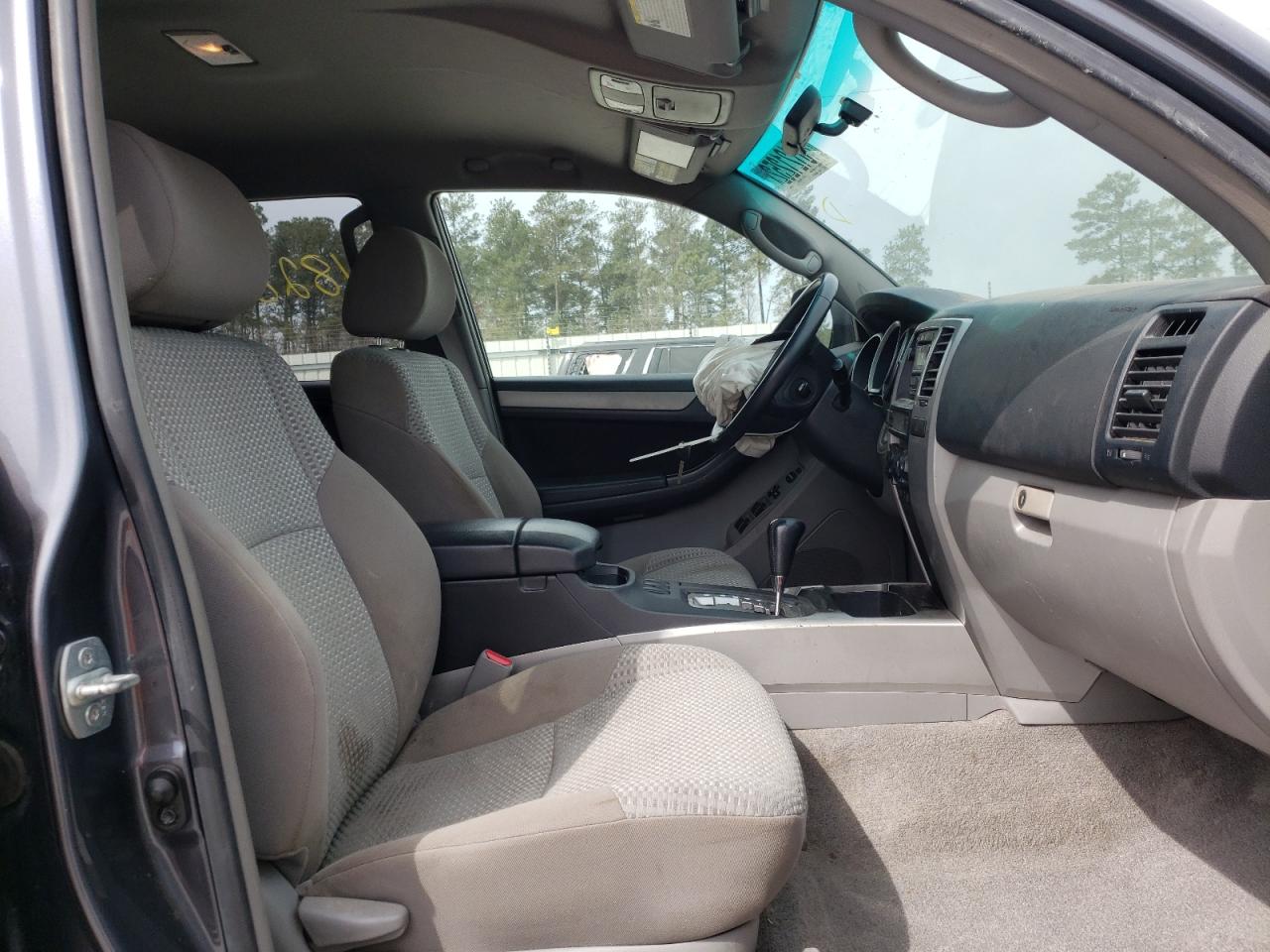 Photo 5 from auction – 2007 TOYOTA 4RUNNER SR with VIN JTEZU14R078082961