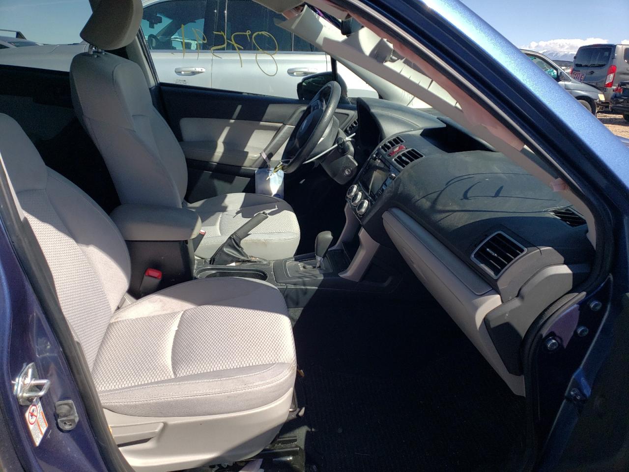 Photo 5 from auction – 2016 SUBARU FORESTER 2 with VIN JF2SJADC6GH436526
