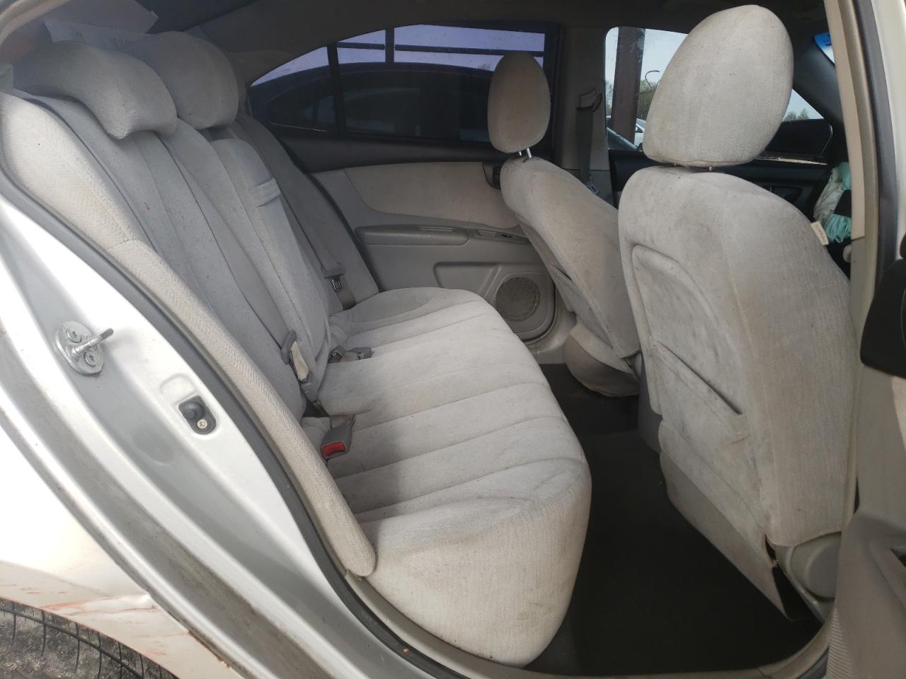 Photo 6 from auction – 2008 KIA OPTIMA LX with VIN KNAGE123985244786