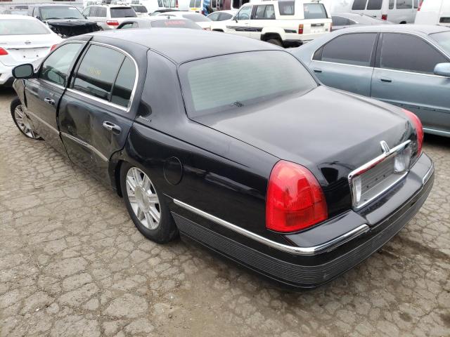 Photo 3 from auction – 2011 LINCOLN TOWN CAR E with VIN 2LNBL8EV9BX755893