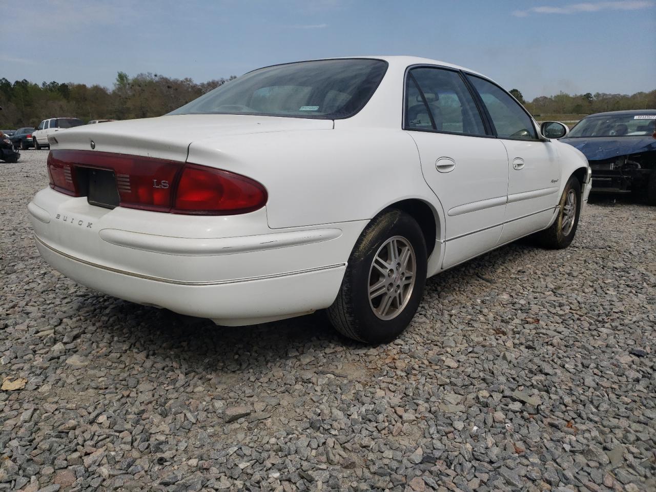 Photo 4 from auction – 2000 BUICK REGAL LS with VIN 2G4WB55K6Y1258885