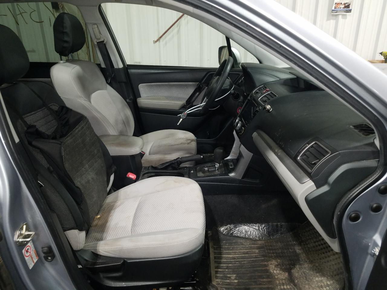 Photo 5 from auction – 2017 SUBARU FORESTER 2 with VIN JF2SJAEC2HH472424
