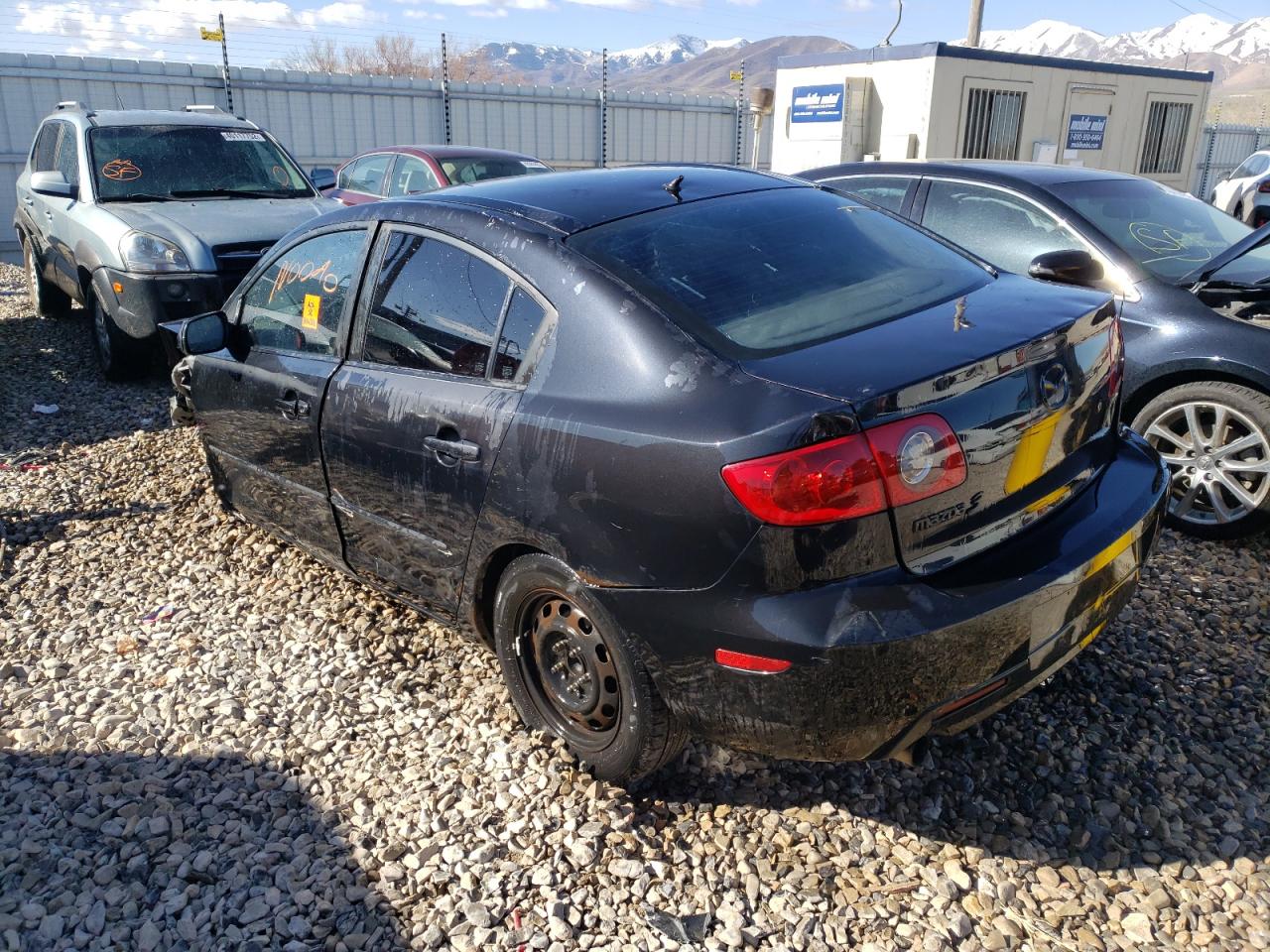 Photo 3 from auction – 2004 MAZDA 3 I with VIN JM1BK12F641102896