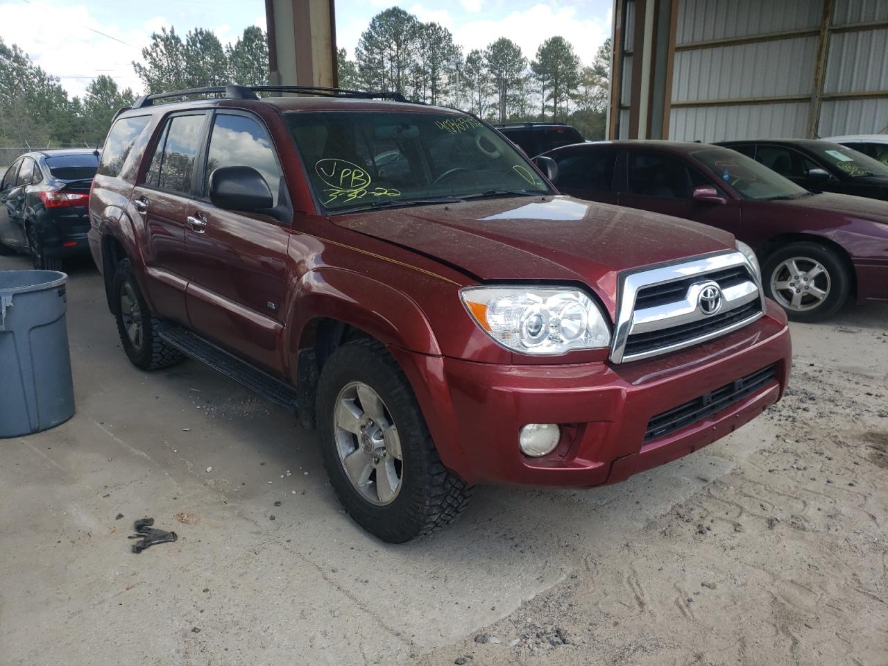 TOYOTA 4RUNNER SR 2006 with VIN JTEZU14R268041309 - Photo from auction