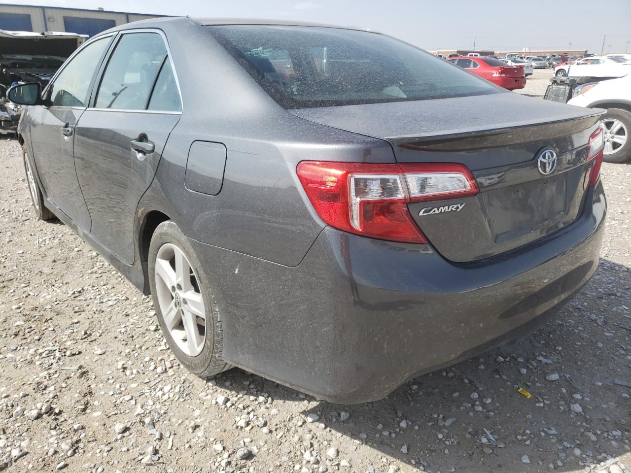 Foto 3 de la subasta – 2012 TOYOTA CAMRY BASE con VIN 4T1BF1FKXCU016589