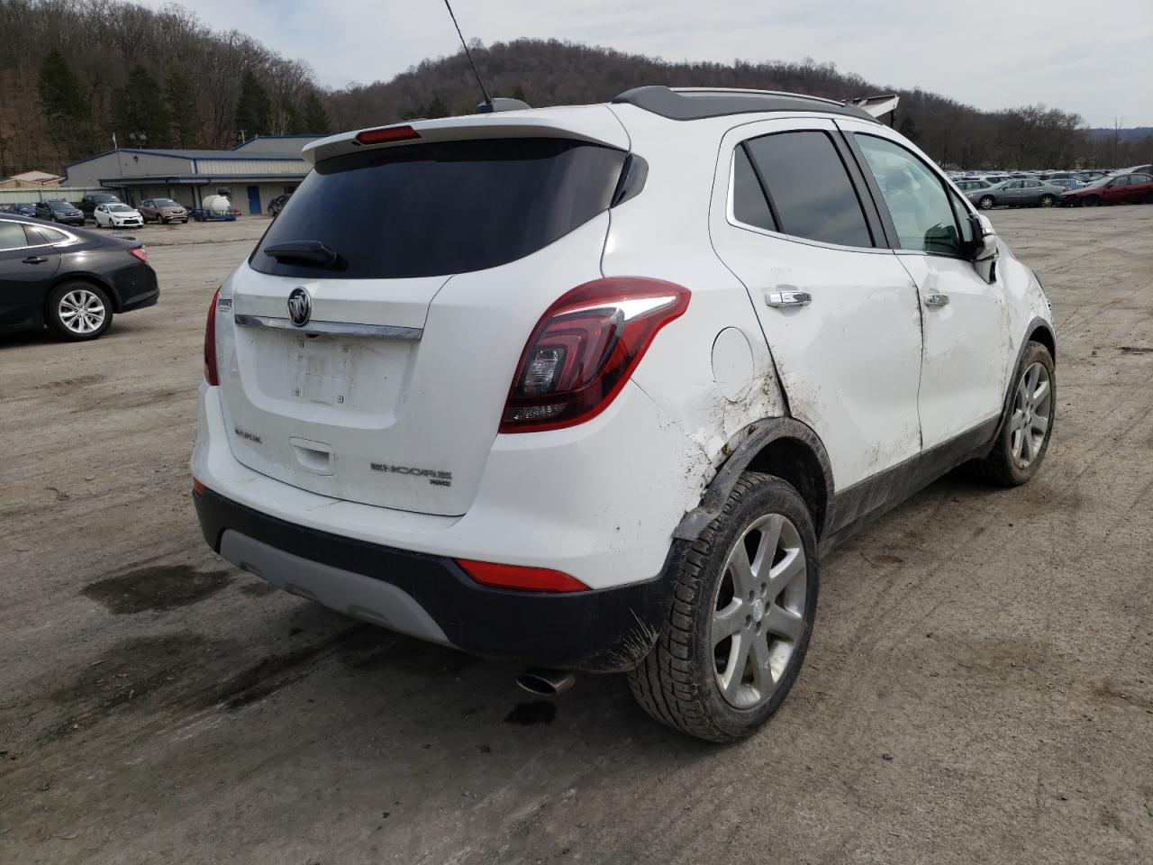 Photo 4 from auction – 2017 BUICK ENCORE ESS with VIN KL4CJGSB3HB214671