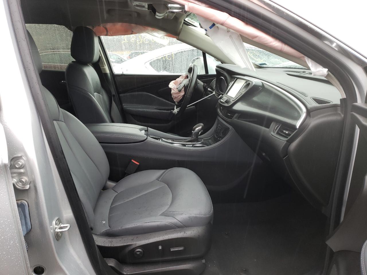 Photo 5 from auction – 2019 BUICK ENVISION E with VIN LRBFX2SA6KD026765