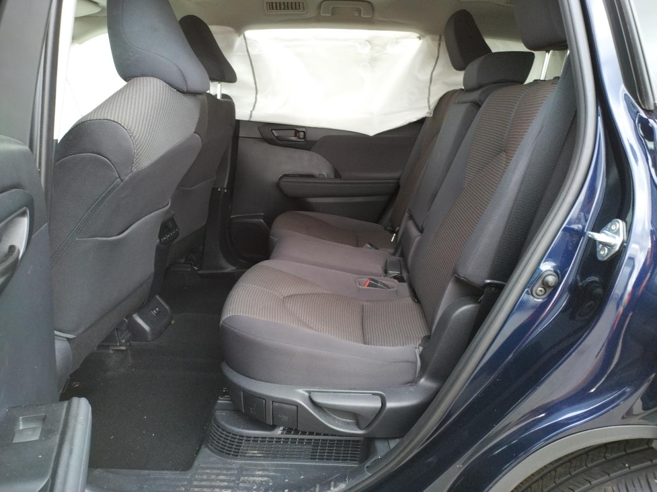 Photo 6 from auction – 2020 TOYOTA HIGHLANDER with VIN 5TDBBRCH9LS514200