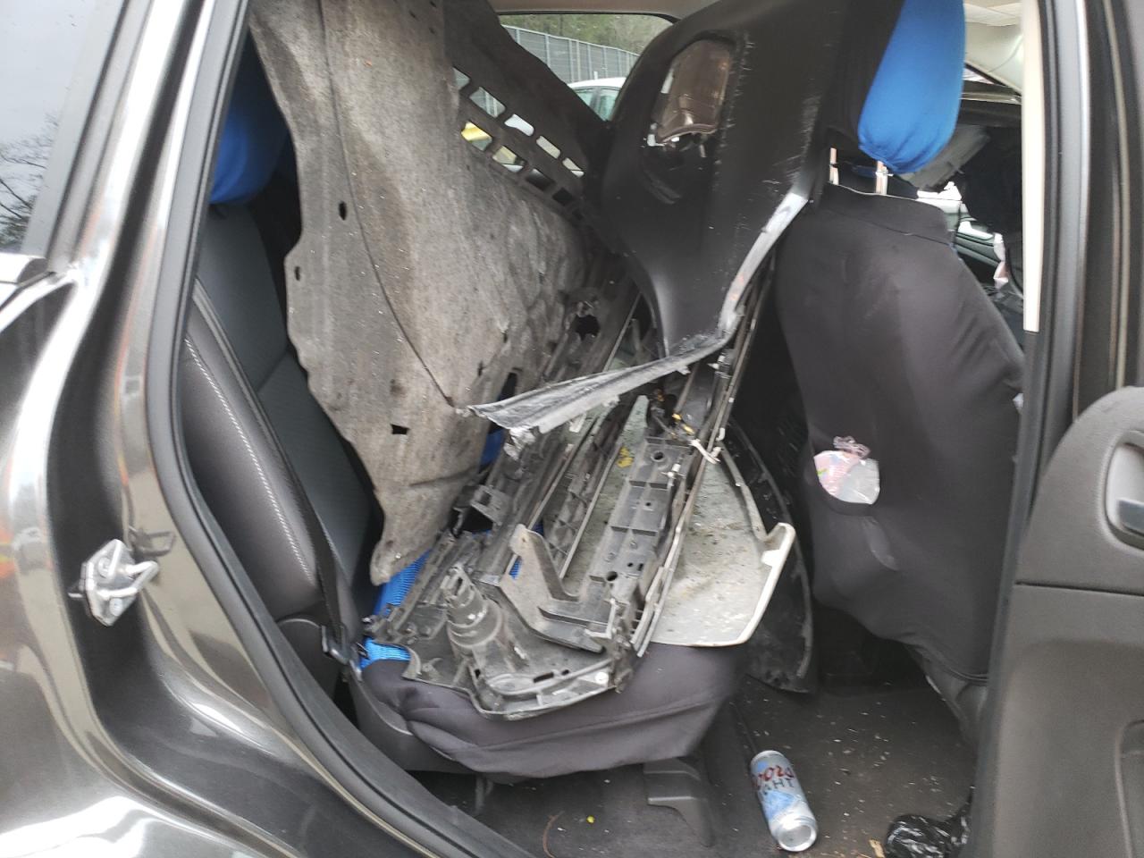 Photo 6 from auction – 2018 FORD ESCAPE SE with VIN 1FMCU0GD8JUD06699