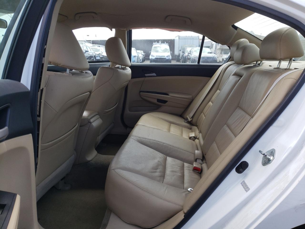 Photo 6 from auction – 2011 HONDA ACCORD with VIN 1HGCP2F62BA153252
