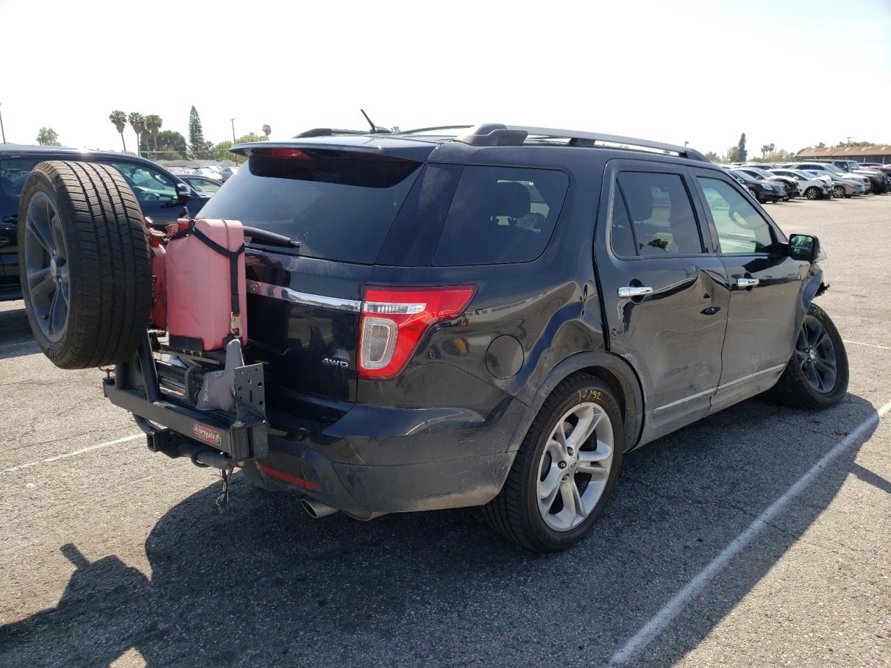 Photo 4 from auction – 2011 FORD EXPLORER L with VIN 1FMHK8F83BGA65486