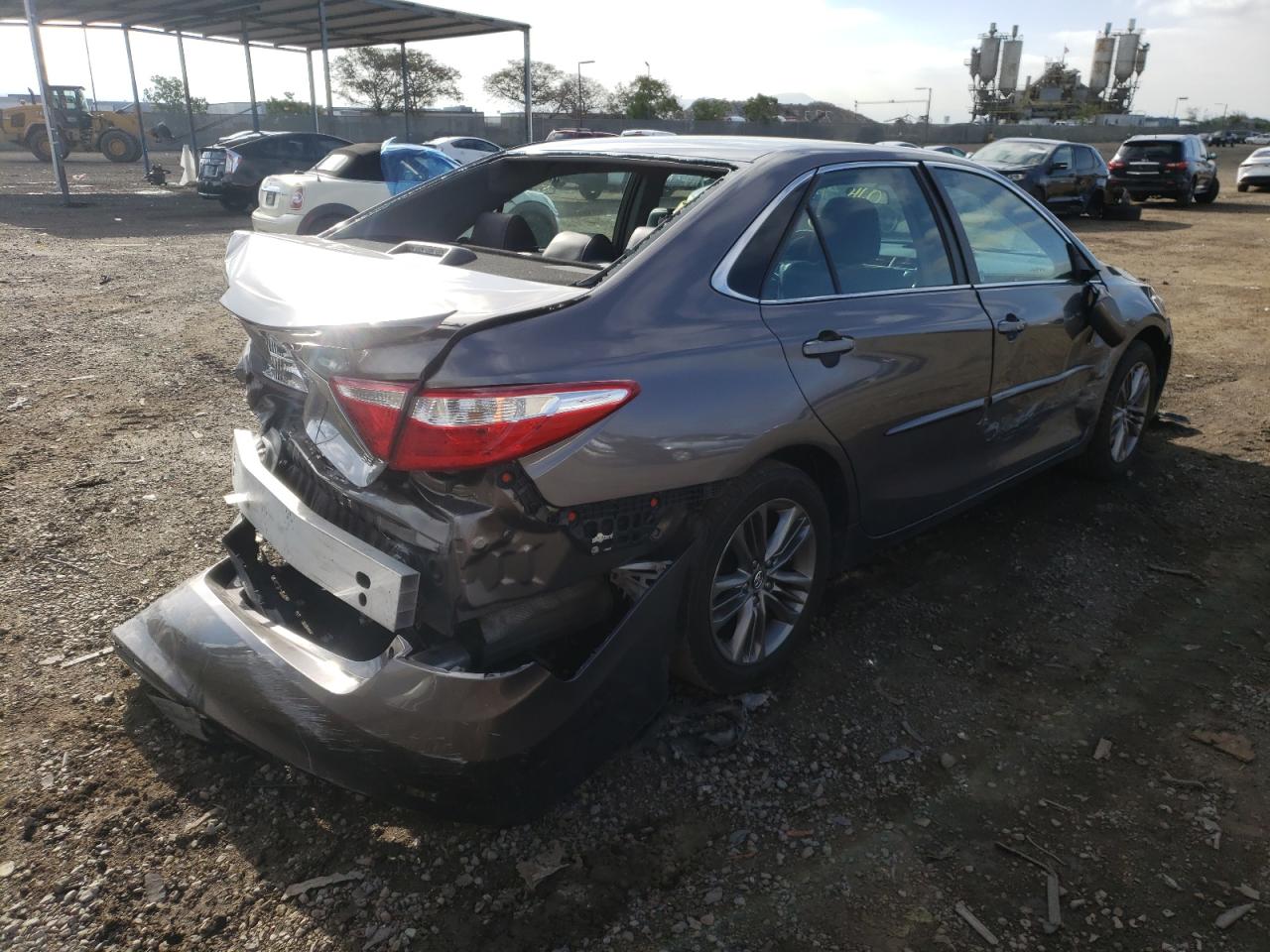 Photo 4 from auction – 2017 TOYOTA CAMRY LE with VIN 4T1BF1FK9HU757498