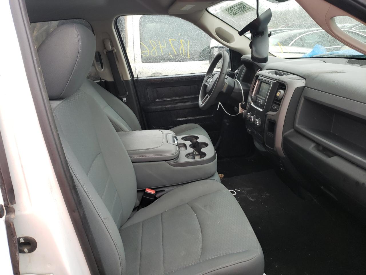 Фото 5 с аукциона – 2016 RAM 1500 ST с VIN 1C6RR6FG8GS128089