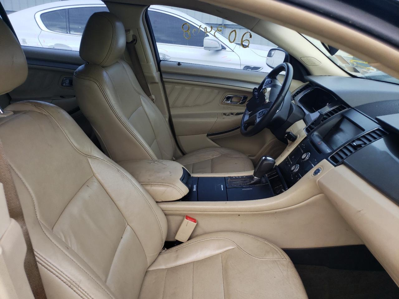 Photo 5 from auction – 2013 FORD TAURUS SEL with VIN 1FAHP2E83DG235939