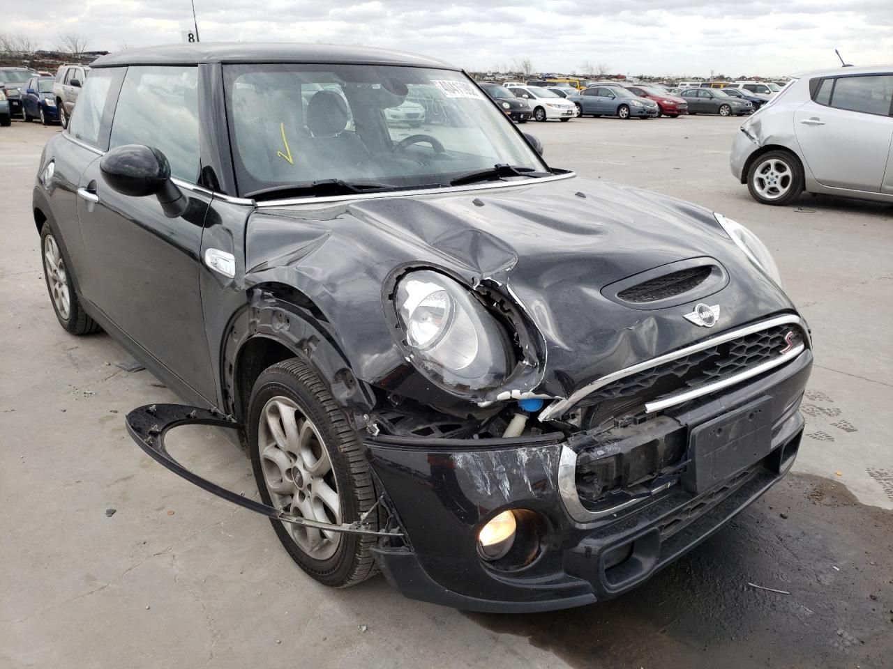 MINI COOPER S 2016 with VIN WMWXP7C57G3B49329 - Photo from auction