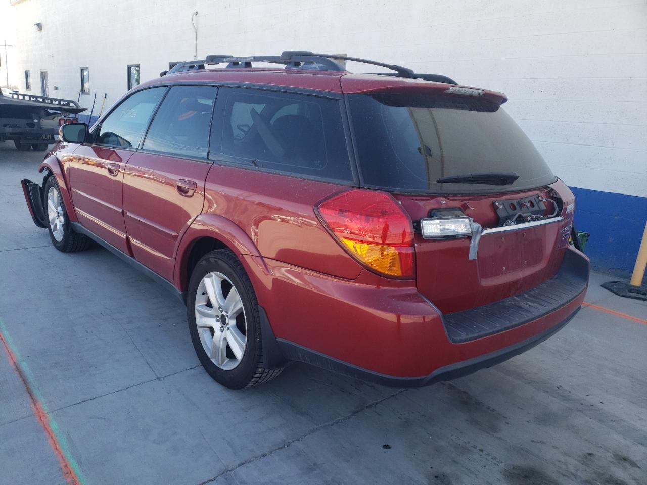 Photo 3 from auction – 2005 SUBARU LEGACY OUT with VIN 4S4BP85C654310946