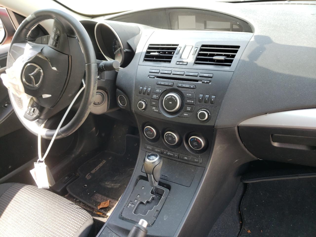 Photo 9 from auction – 2013 MAZDA 3 I with VIN JM1BL1V77D1820264