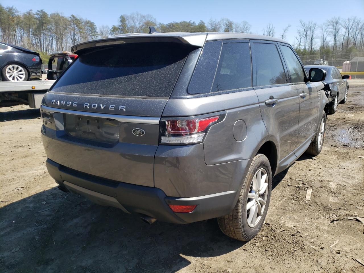 Photo 4 from auction – 2016 LAND ROVER RANGE ROVE with VIN SALWG2PFXGA120400
