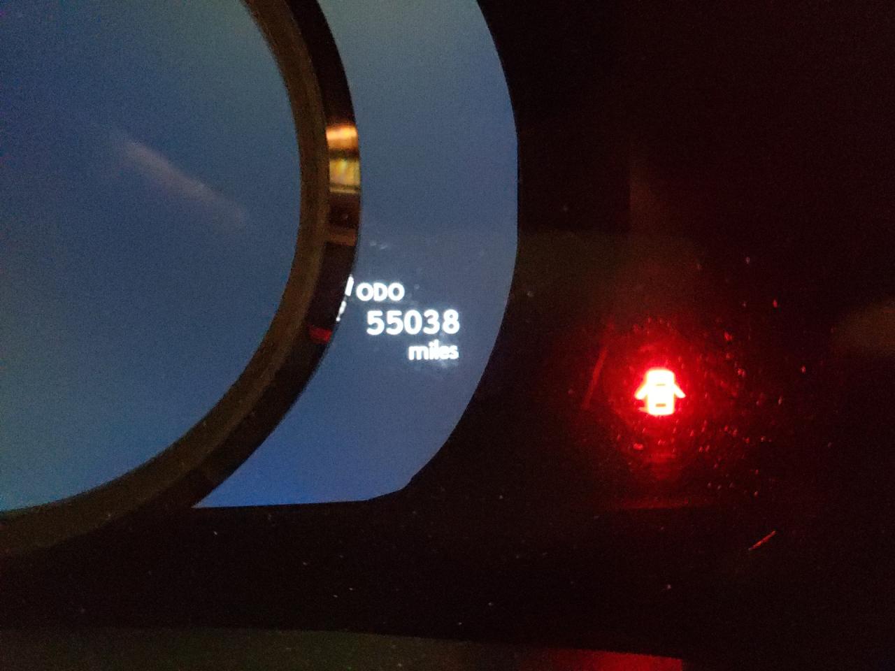Photo 8 from auction – 2014 LEXUS IS 350 with VIN JTHCE1D23E5005329