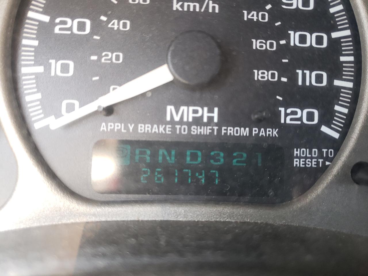 Photo 8 from auction – 2002 GMC DENALI with VIN 1GKEK63U42J222298