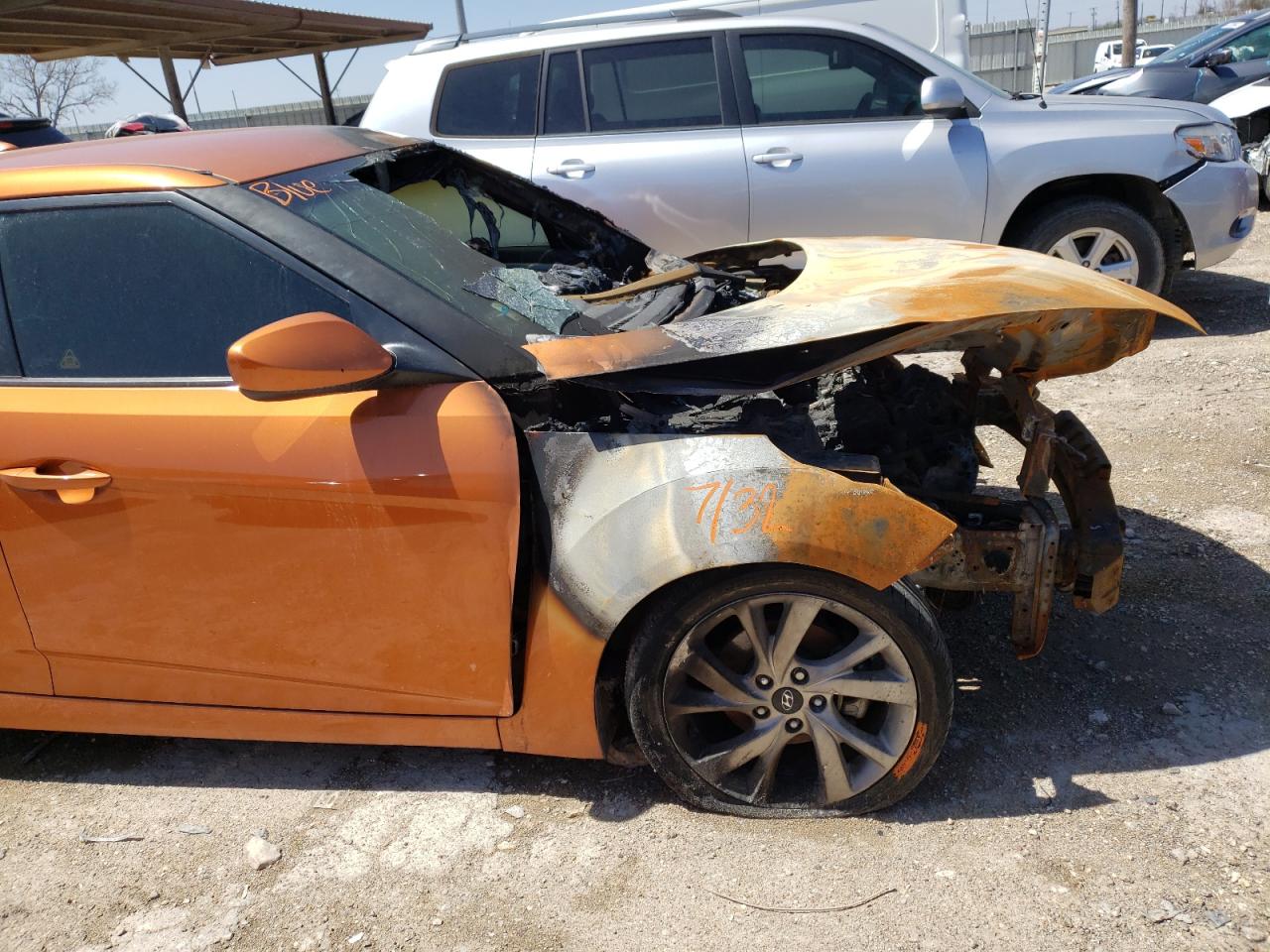 Photo 9 from auction – 2016 HYUNDAI VELOSTER with VIN KMHTC6AD0GU284169