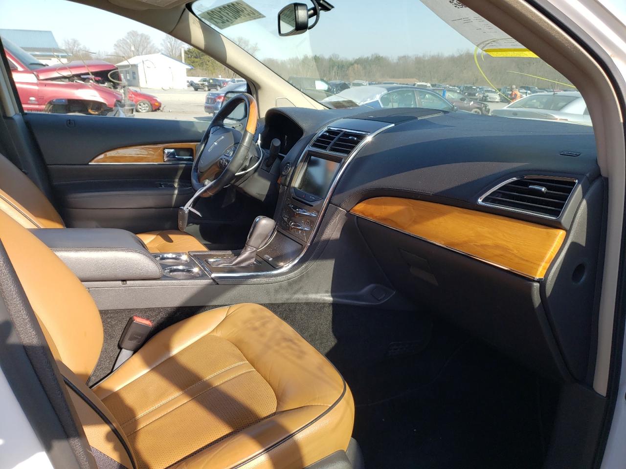 Photo 5 from auction – 2013 LINCOLN MKX with VIN 2LMDJ6JK7DBL47363
