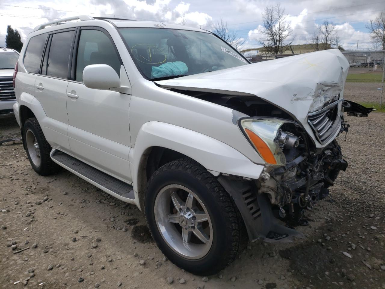 LEXUS GX 470 2004 with VIN JTJBT20X140054693 - Photo from auction