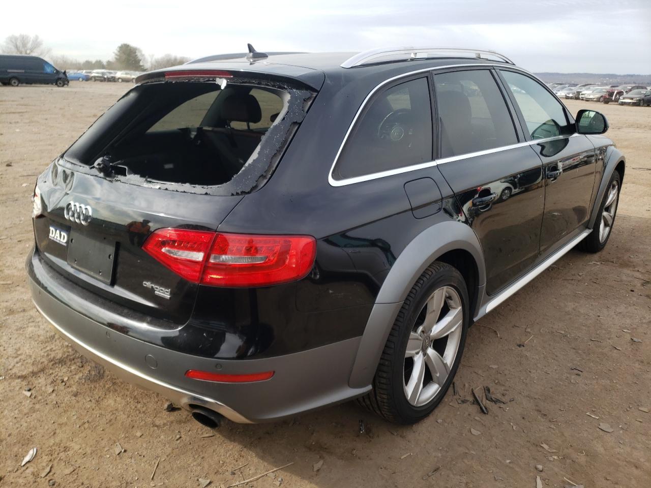 Photo 4 from auction – 2015 AUDI A4 ALLROAD with VIN WA1UFAFL0FA031835