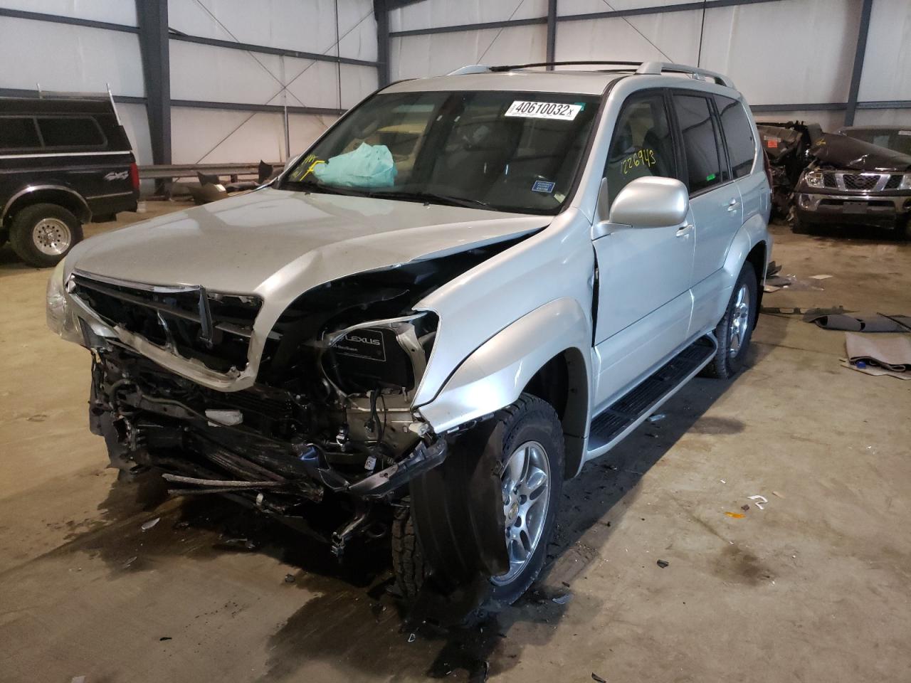 Photo 2 from auction – 2003 LEXUS GX 470 with VIN JTJBT20X730009885