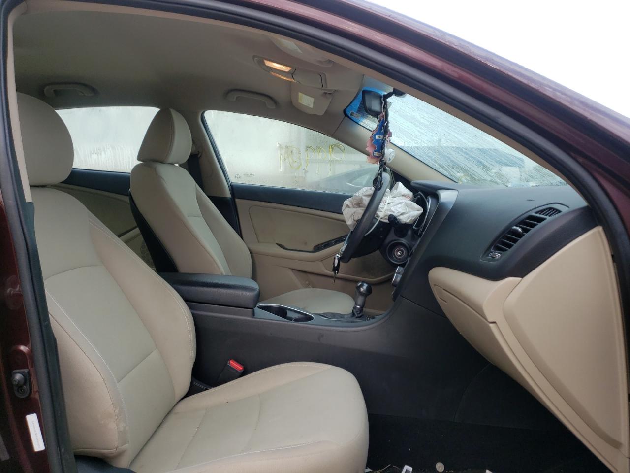 Photo 5 from auction – 2015 KIA OPTIMA LX with VIN 5XXGM4A78FG483802