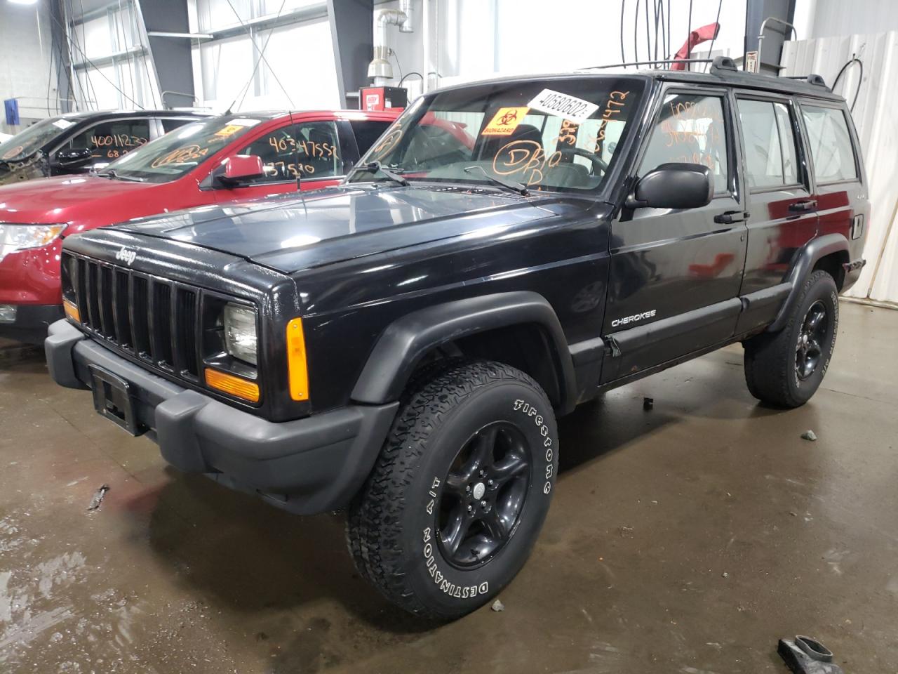 Photo 2 from auction – 2000 JEEP CHEROKEE S with VIN 1J4FF48S4YL146217