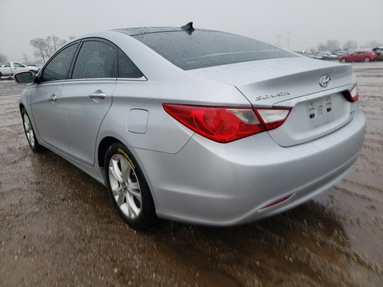 Photo 3 from auction – 2012 HYUNDAI SONATA SE with VIN 5NPEC4ACXCH451974