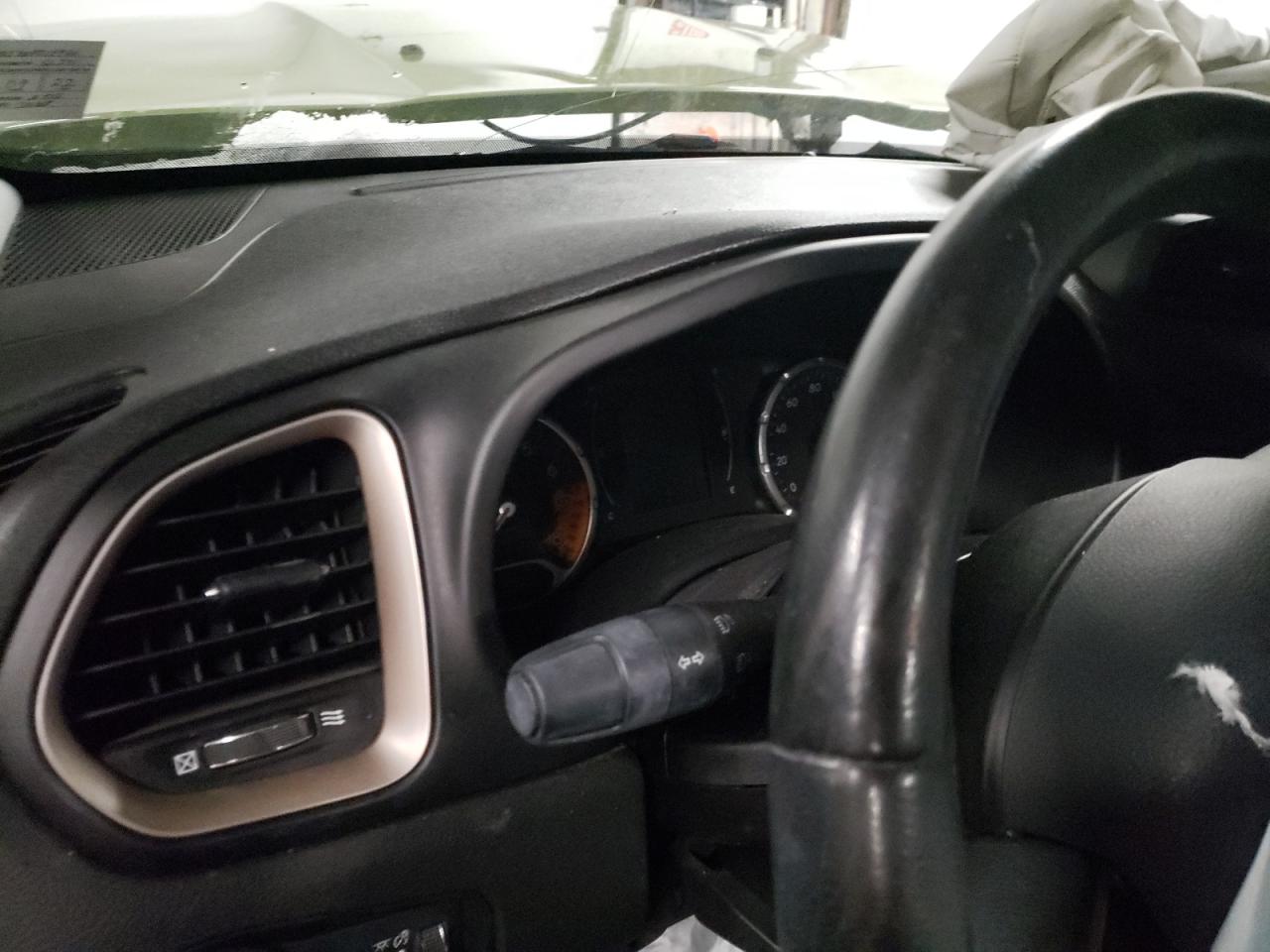 Photo 8 from auction – 2016 JEEP RENEGADE L with VIN ZACCJBBT8GPD18966