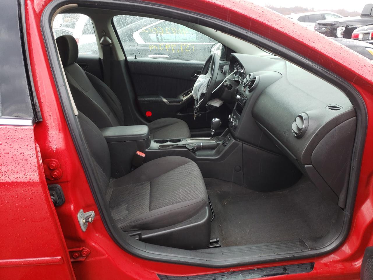 Photo 5 from auction – 2006 PONTIAC G6 SE with VIN 1G2ZF55B564287399