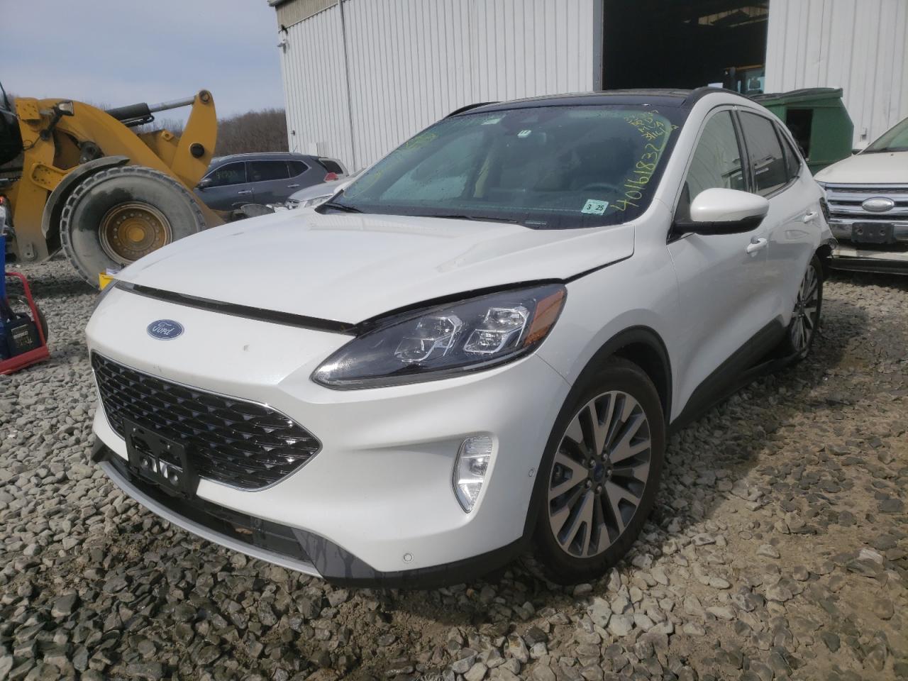 Photo 2 from auction – 2020 FORD ESCAPE TIT with VIN 1FMCU9J99LUA65862