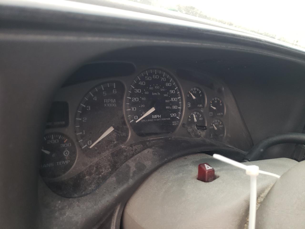 Photo 8 from auction – 2002 GMC DENALI with VIN 1GKEK63U02J206051