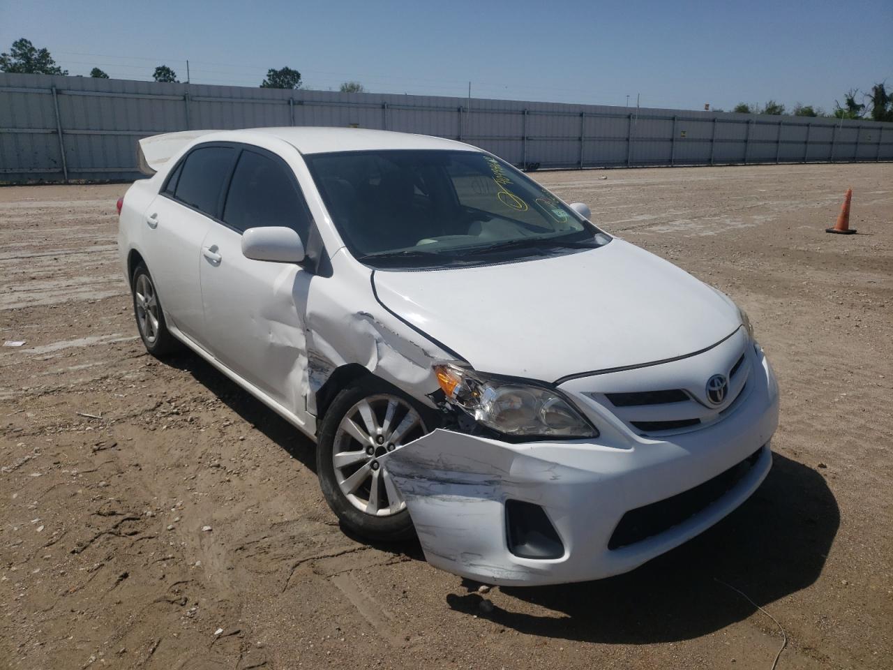 TOYOTA COROLLA BA 2011 with VIN 2T1BU4EE6BC628808 - Photo from auction