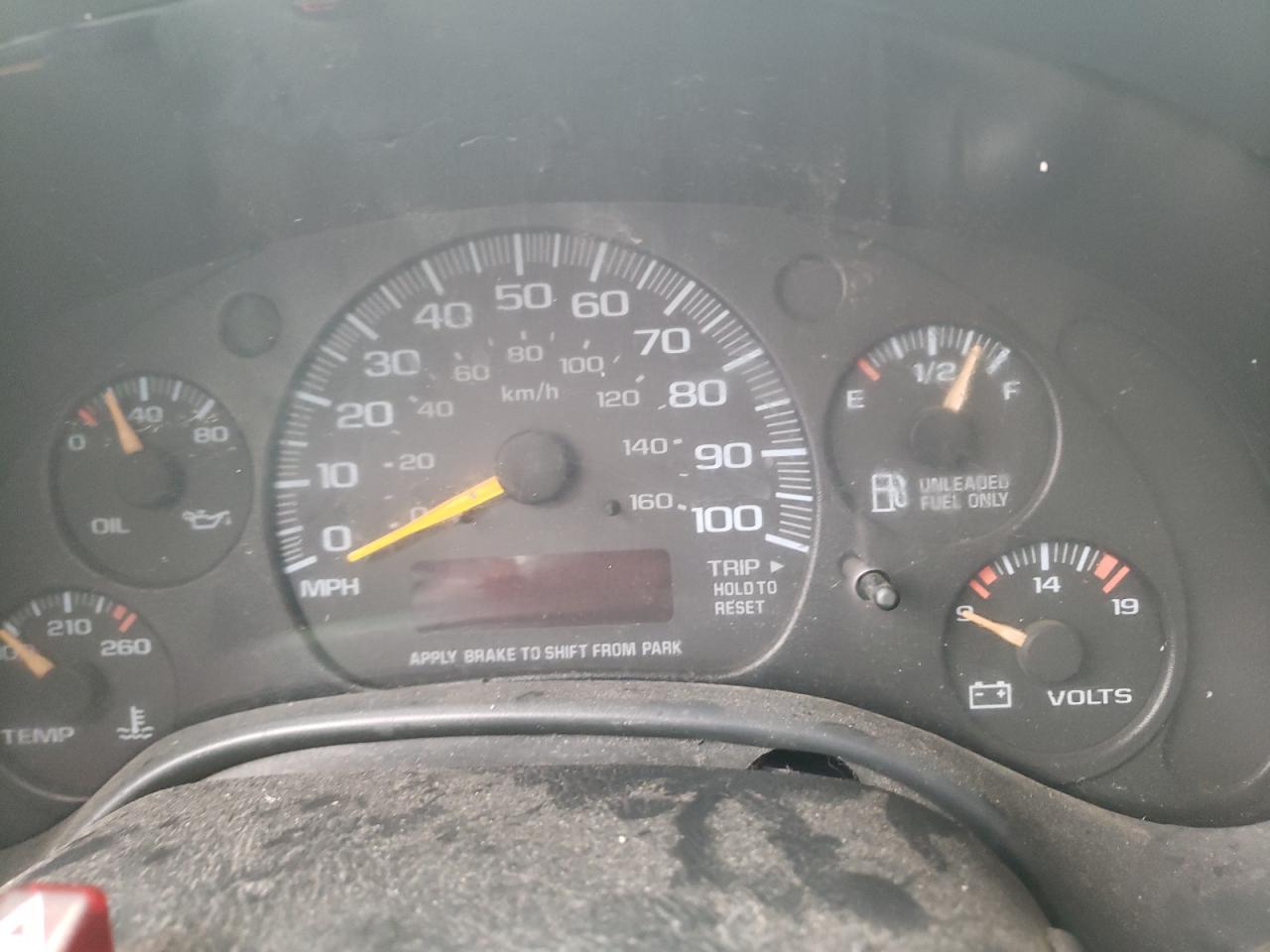 Photo 8 from auction – 2000 CHEVROLET EXPRESS G1 with VIN 1GBFG15W2Y1101186