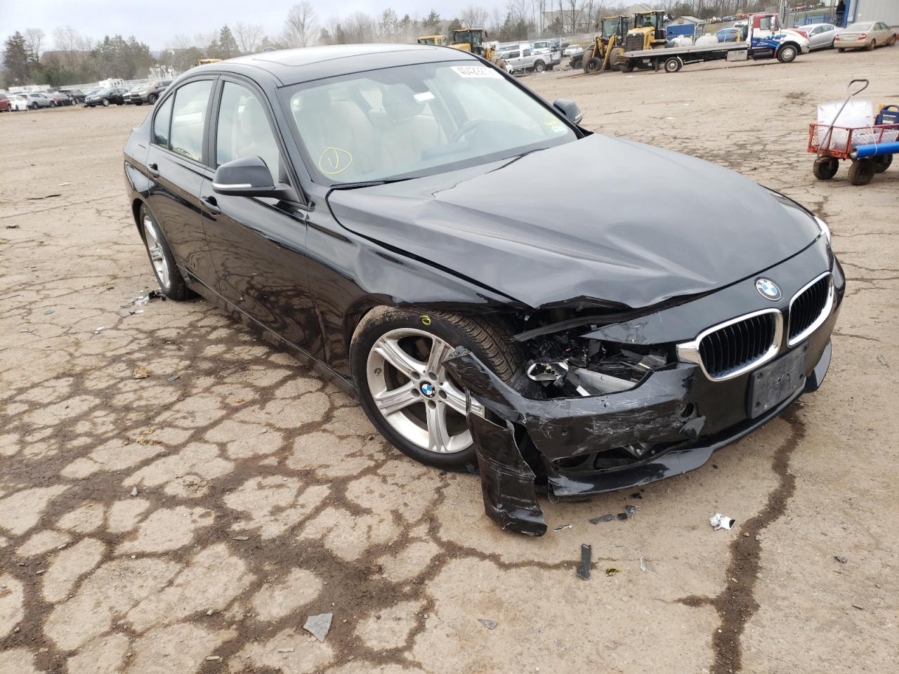 BMW 328 XI 2014 with VIN WBA3B3G57ENR82109 - Photo from auction