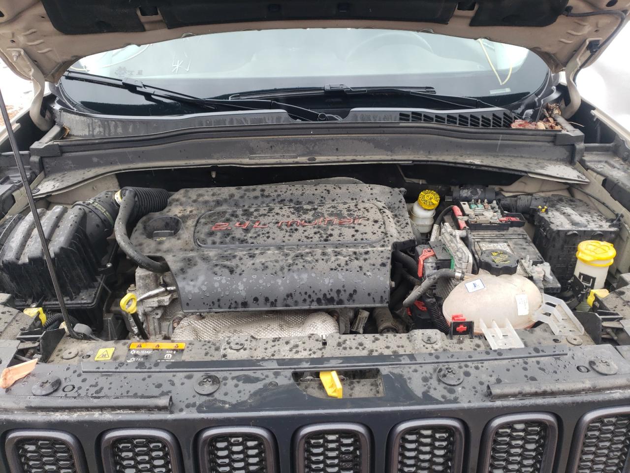 Photo 7 from auction – 2016 JEEP RENEGADE T with VIN ZACCJBCT8GPD45499