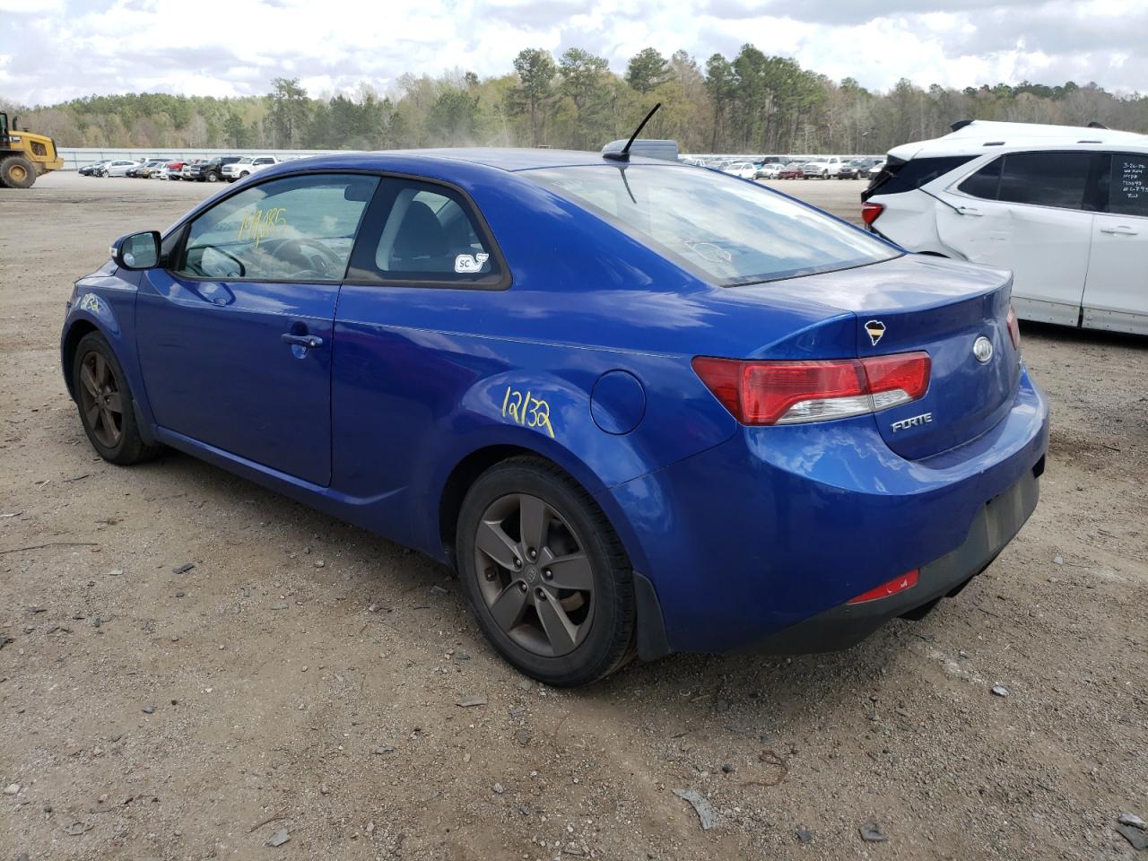 Photo 3 from auction – 2010 KIA FORTE EX with VIN KNAFU6A22A5186238